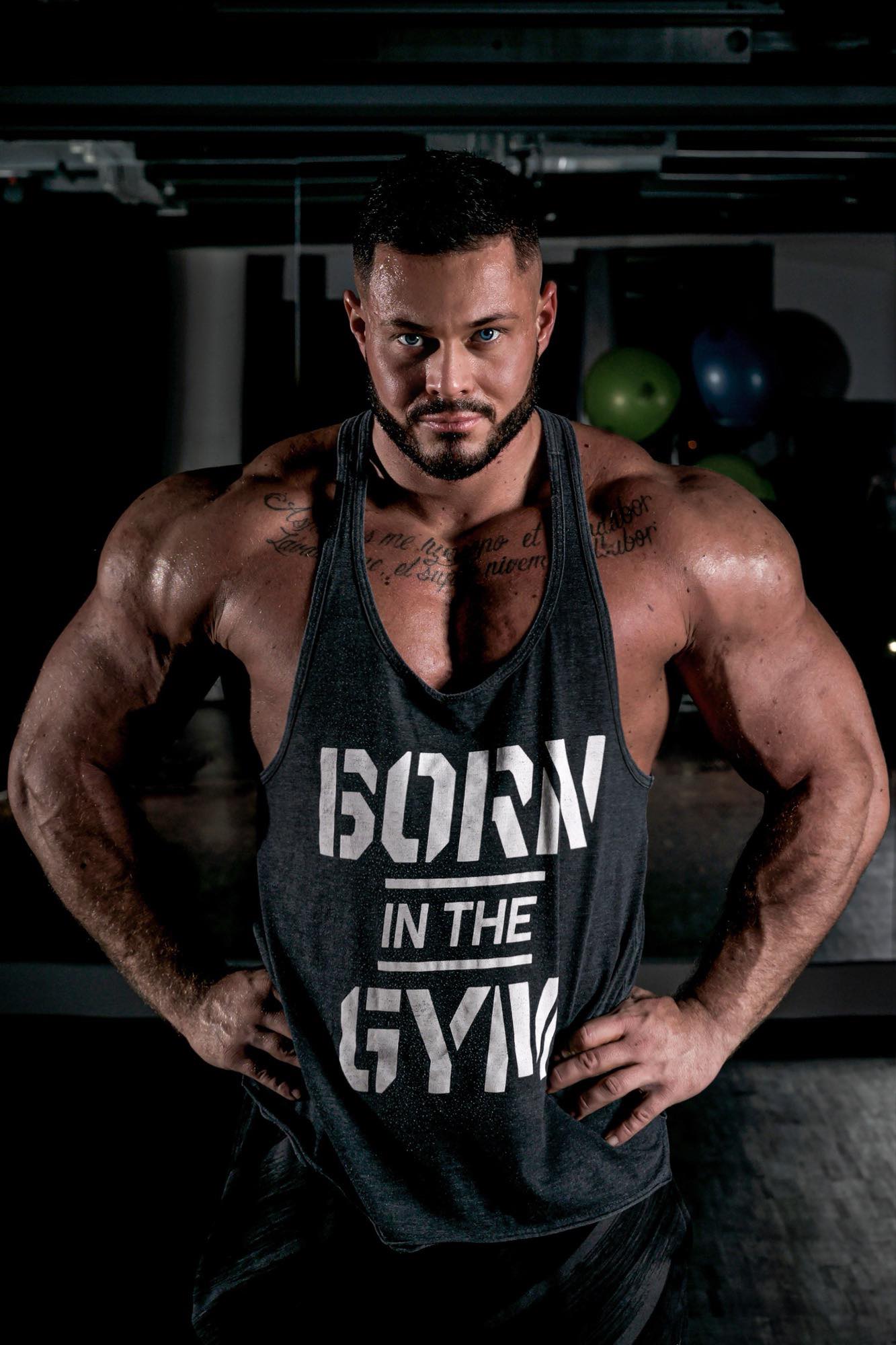 Łukasz Hoffmann - trener personalny i dietetyk luqefit